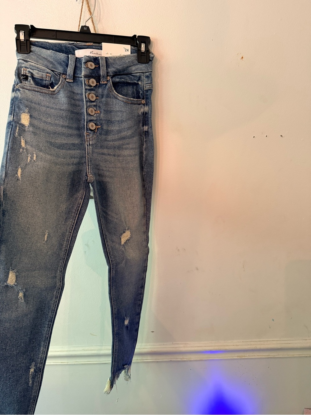 NWT KanCan High-Rise Button-Fly Distressed Women’s Jeans - Blue